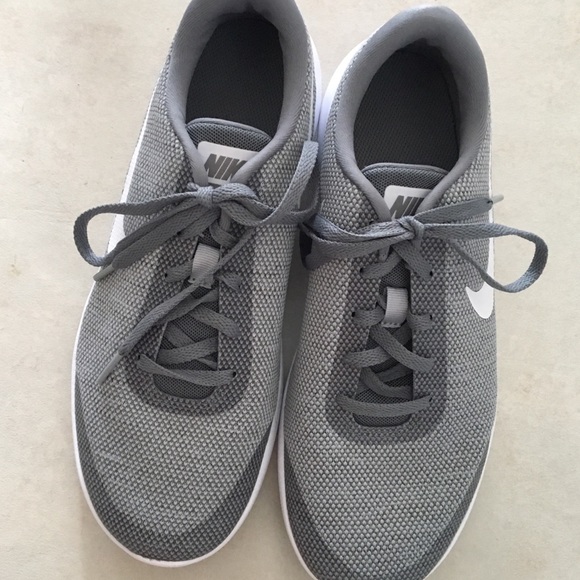 Nike Shoes - ✨HP✨ Nike Flex Experience RN 7 • Worn Once • Sz 9
